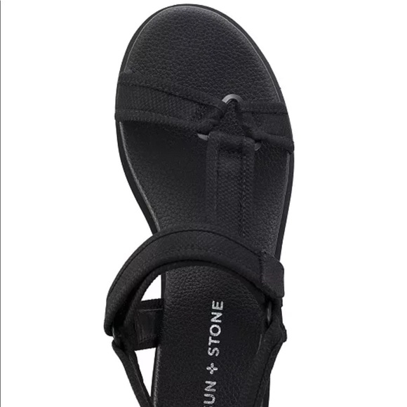 Stacii wedge sandal - Picture 2 of 3